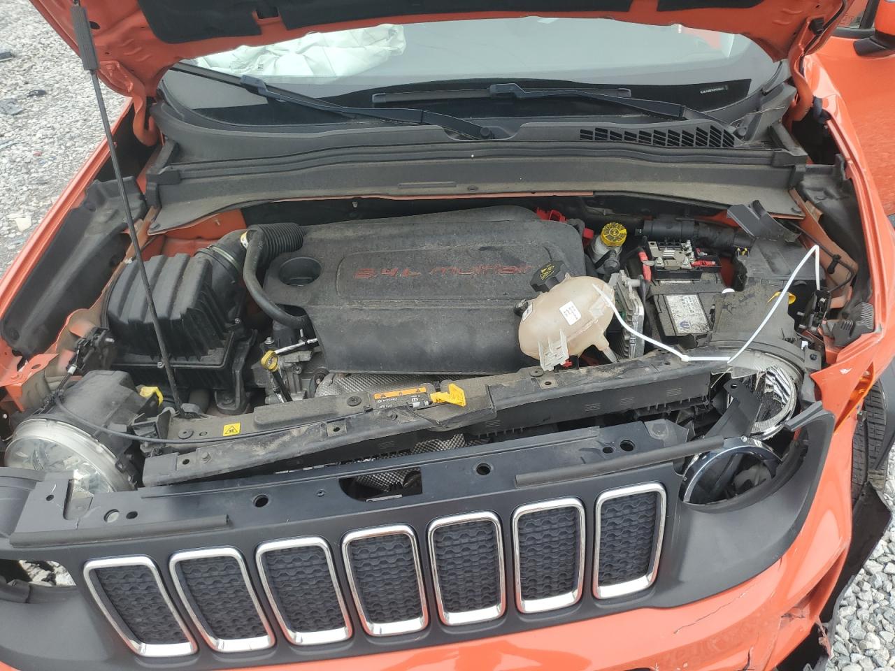 ZACNJABB7KPK08233 2019 Jeep Renegade Latitude