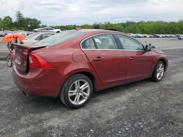  VOLVO S60 2015 Бургунді