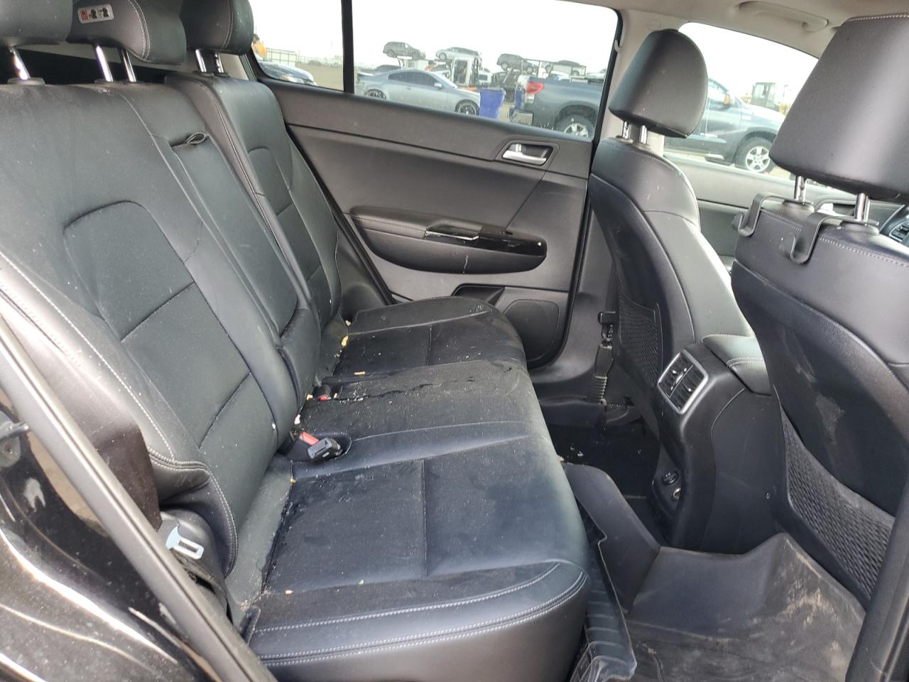 KNDPNCAC0K7524057 2019 Kia Sportage Ex