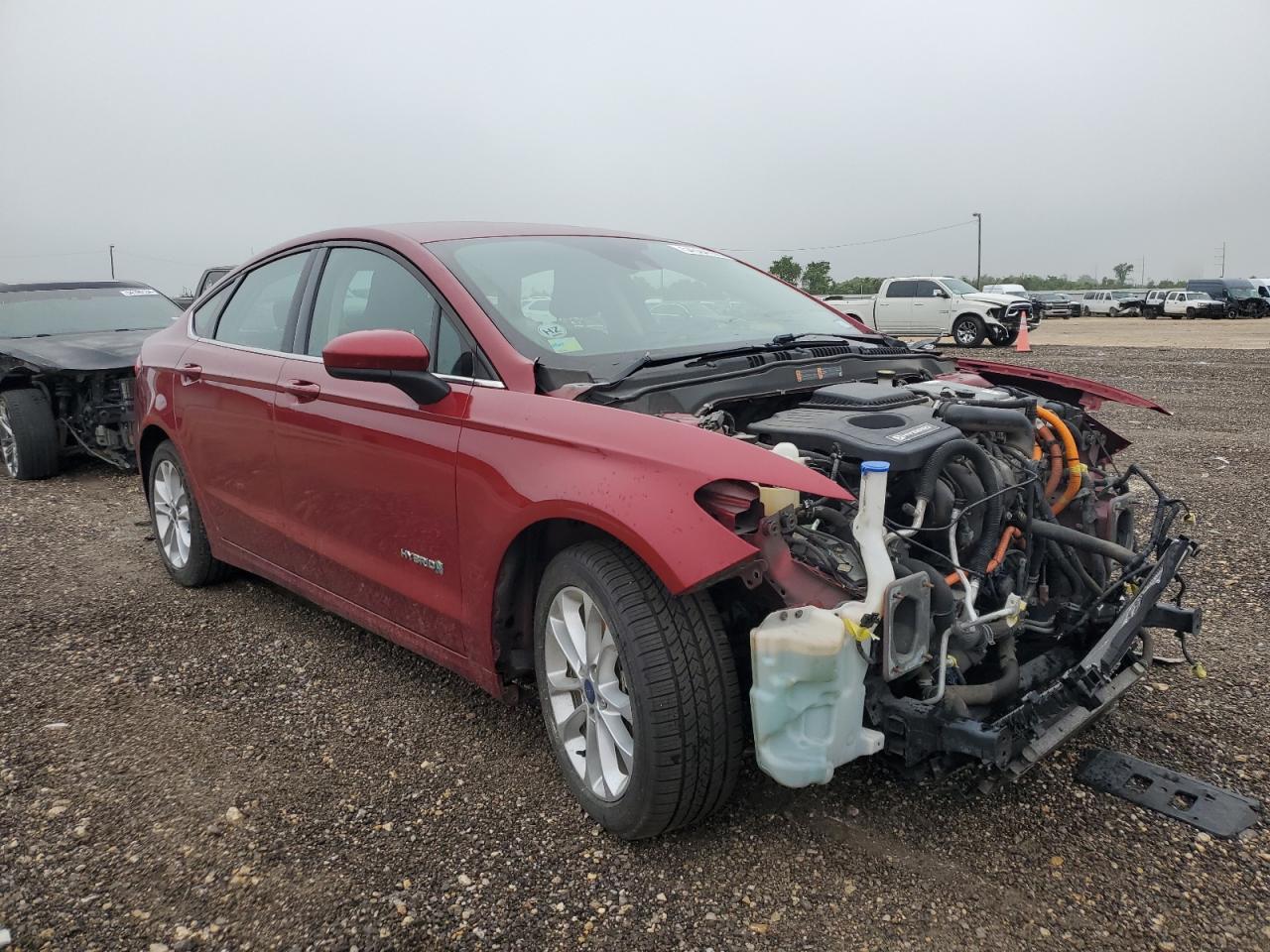 3FA6P0LU3KR263824 2019 Ford Fusion Se