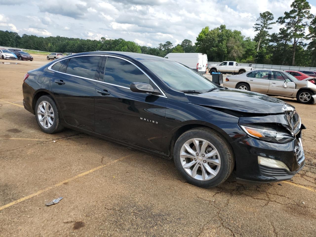 1G1ZD5ST1LF010577 2020 Chevrolet Malibu Lt