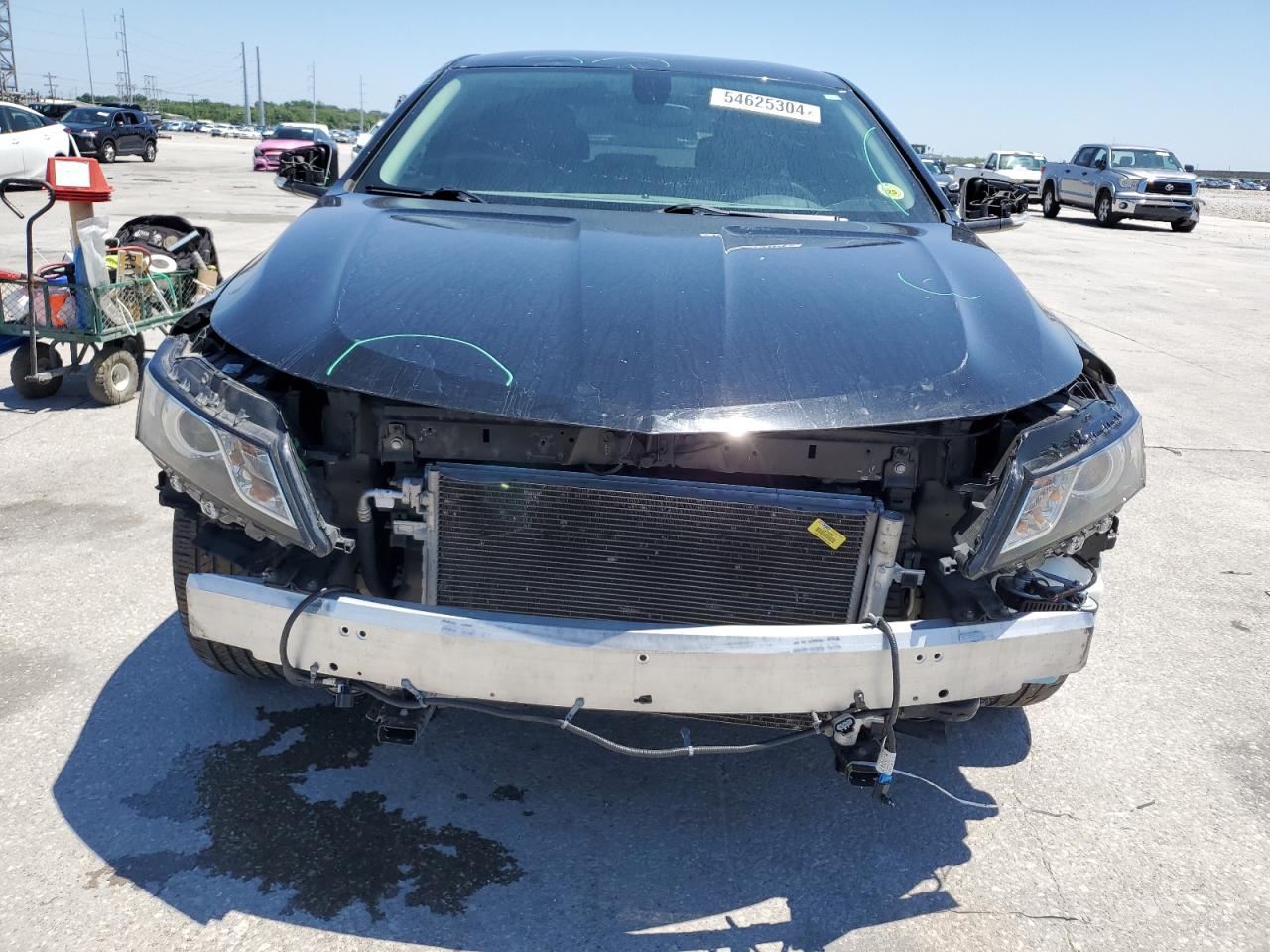 2G1125S36J9127693 2018 Chevrolet Impala Premier