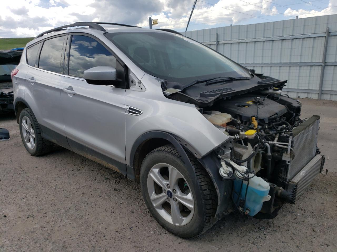 1FMCU9GX7GUC17018 2016 Ford Escape Se