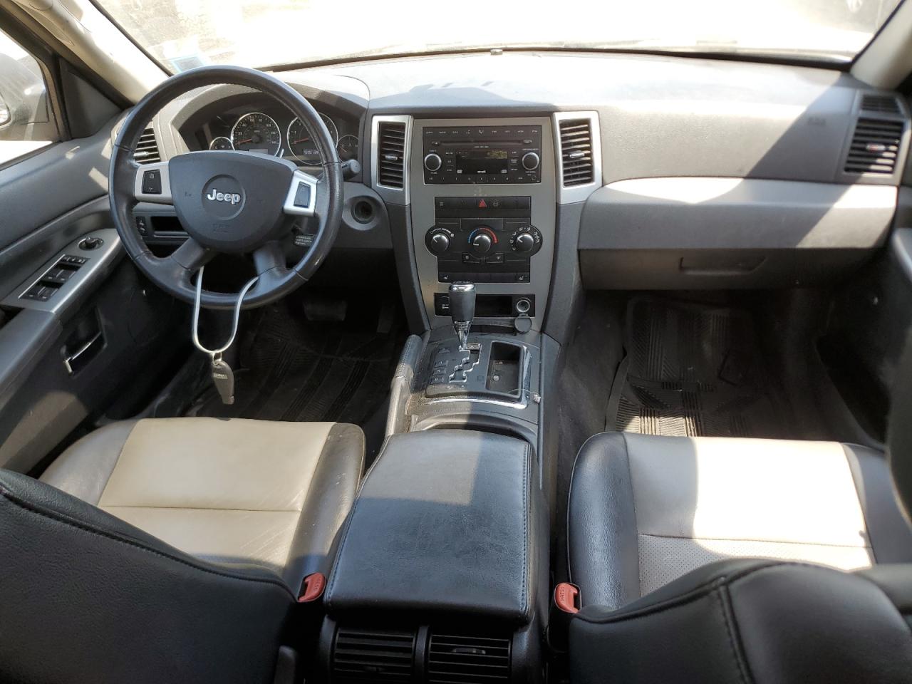 1J8GR48K69C530270 2009 Jeep Grand Cherokee Laredo