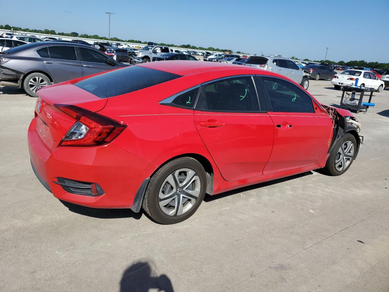 2HGFC2F51GH517864 2016 Honda Civic Lx