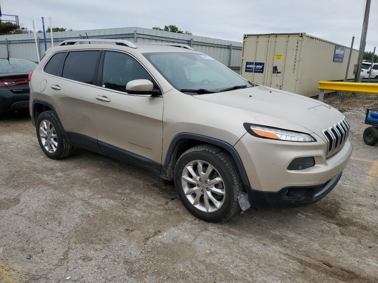 2015 Jeep Cherokee Limited vin: 1C4PJMDS4FW614182