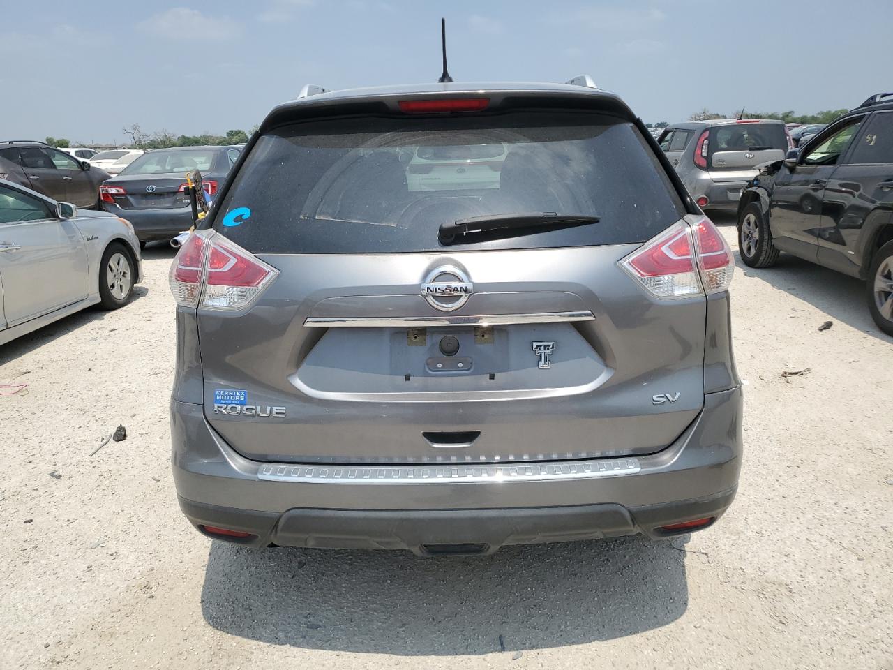 KNMAT2MTXFP585312 2015 Nissan Rogue S