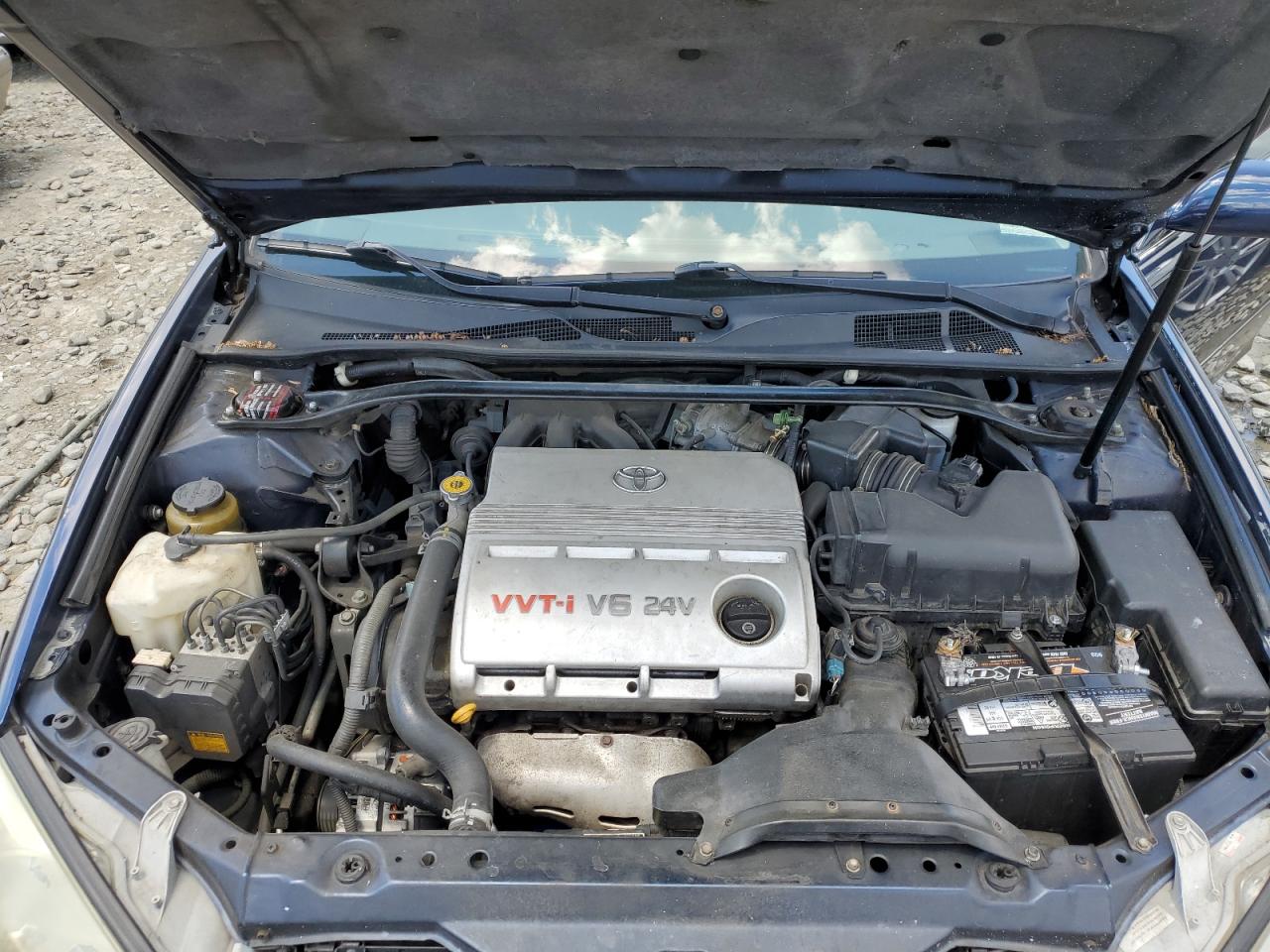 4T1BF30KX4U065720 2004 Toyota Camry Le