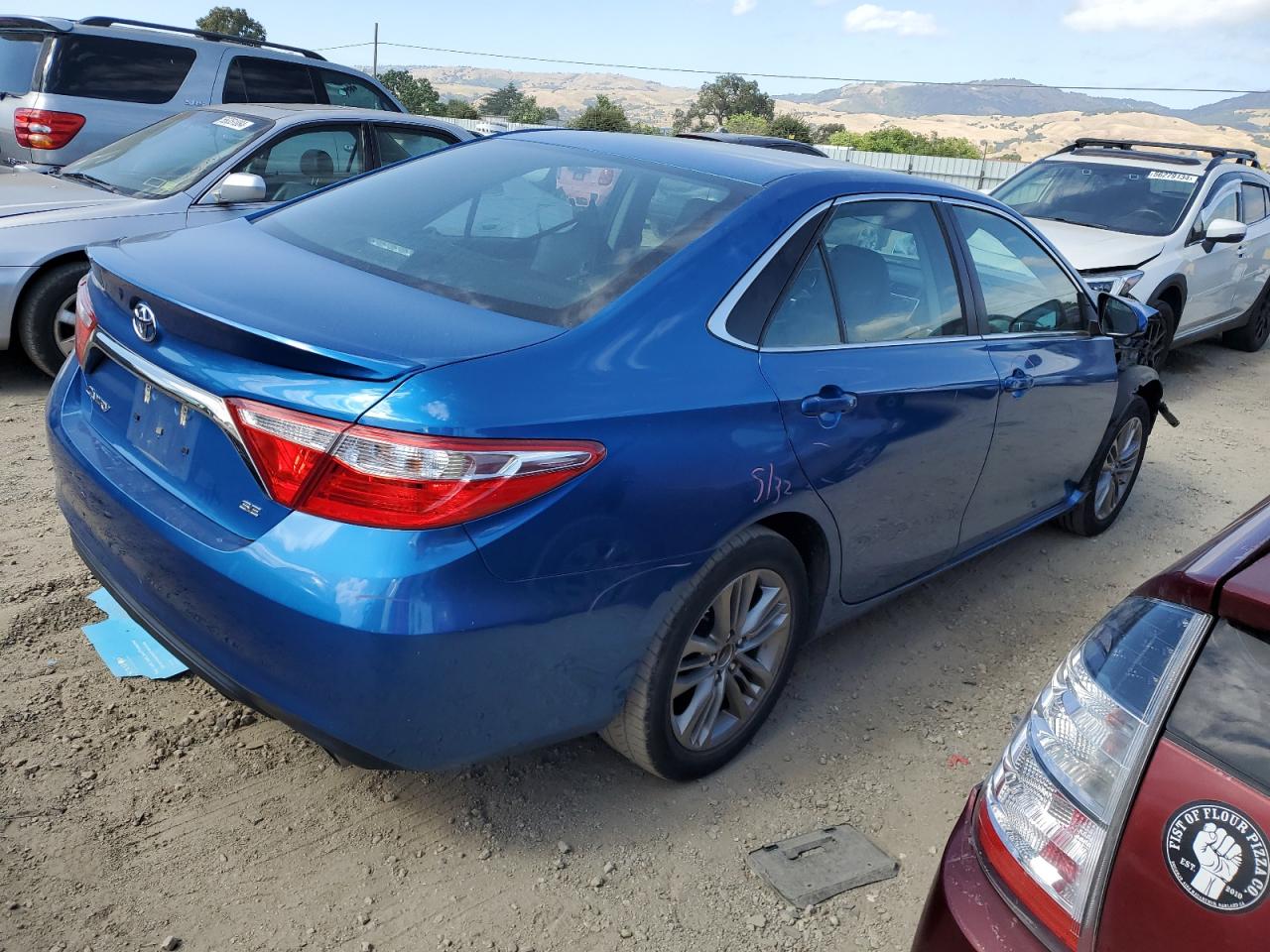 2017 Toyota Camry Le vin: 4T1BF1FKXHU728754