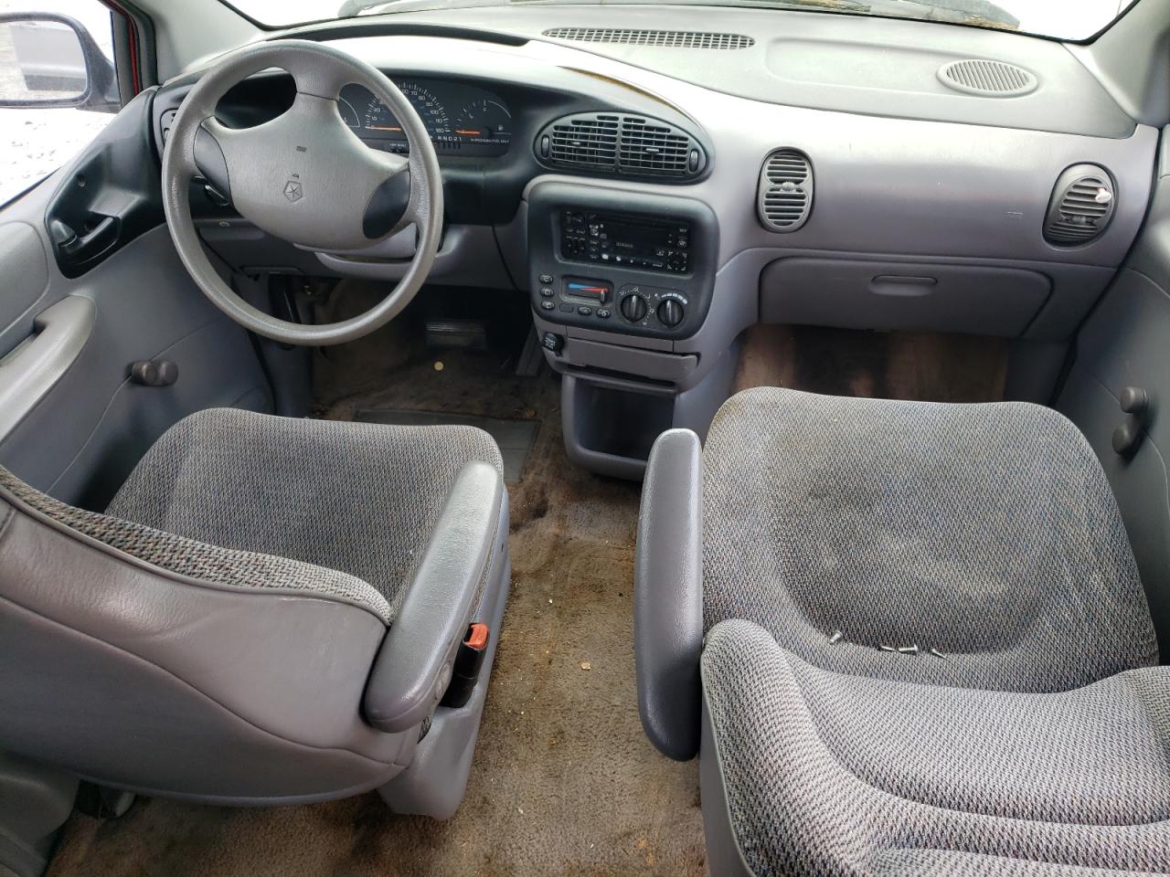 2B4FP25B6TR793856 1996 Dodge Caravan