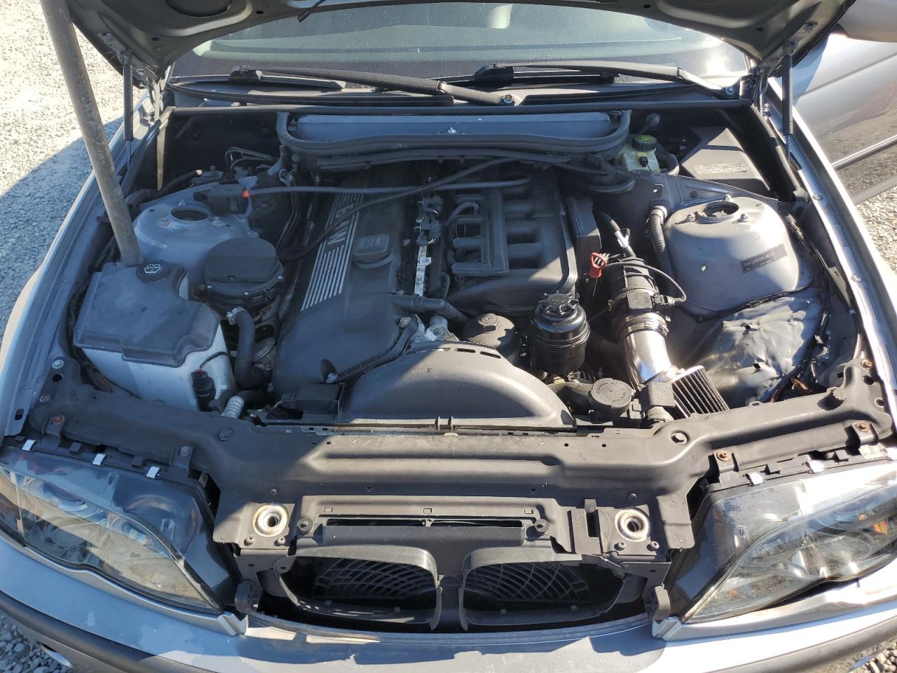 WBAEU33494PR06555 2004 BMW 325 Xi