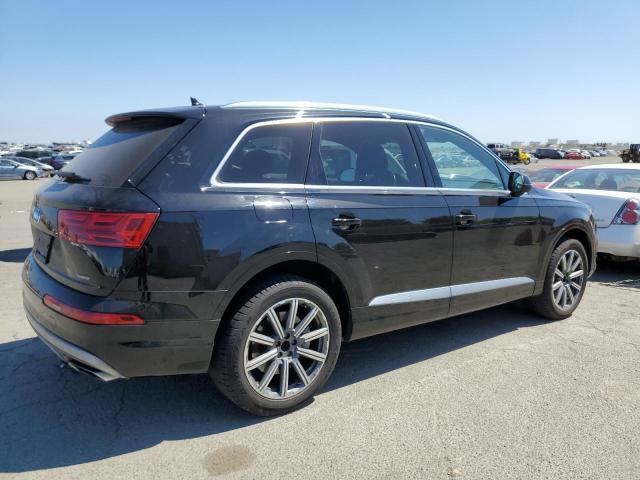 VIN WA1LHAF70JD041068 2018 Audi Q7, Premium Plus no.3