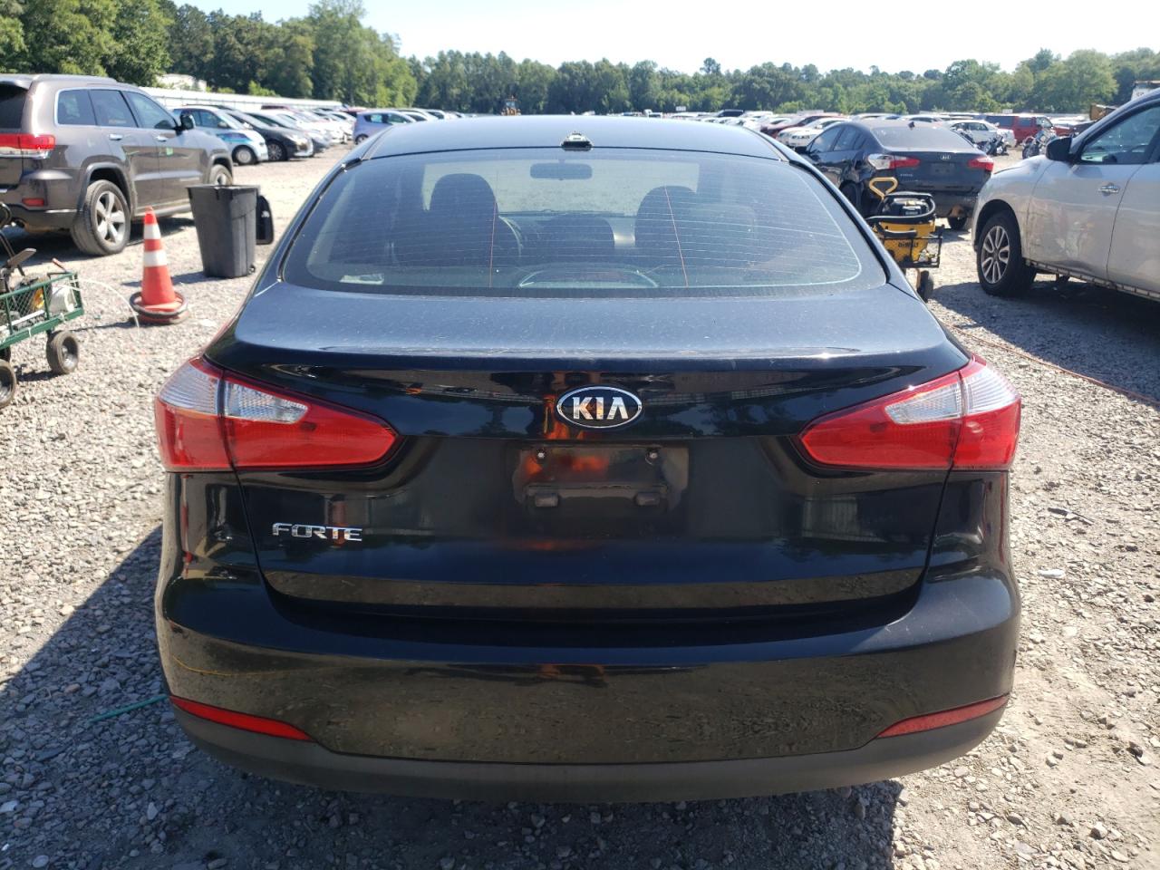 KNAFK4A67G5620661 2016 Kia Forte Lx