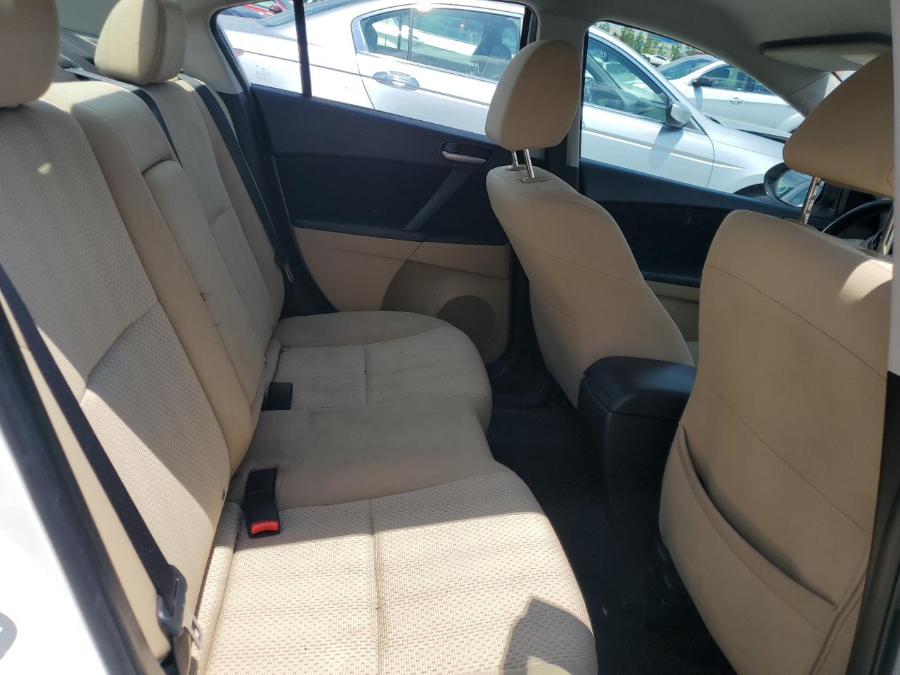 JM1BL1SG9A1100139 2010 Mazda 3 I