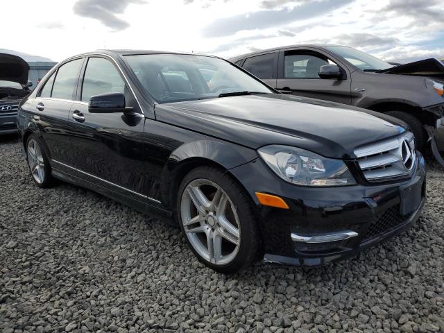 2013 Mercedes-Benz C 250 VIN: WDDGF4HB5DR255602 Lot: 57289344