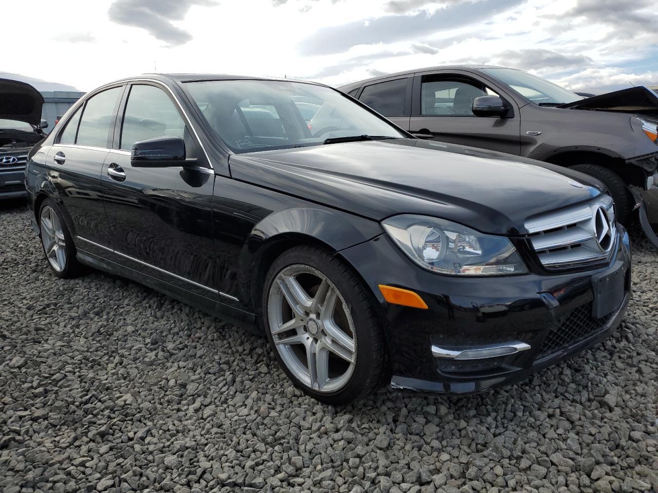 WDDGF4HB5DR255602 2013 Mercedes-Benz C 250