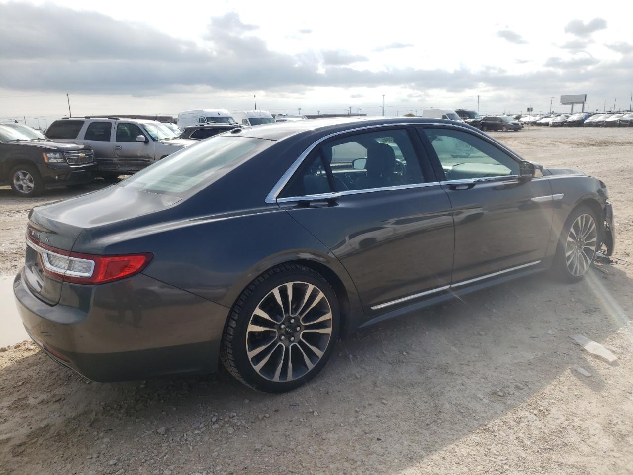 1LN6L9SK5H5627789 2017 Lincoln Continental Select