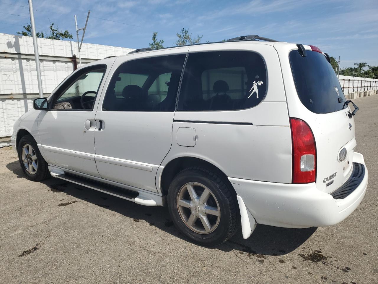 4N2ZN17TX2D813109 2002 Nissan Quest Gle