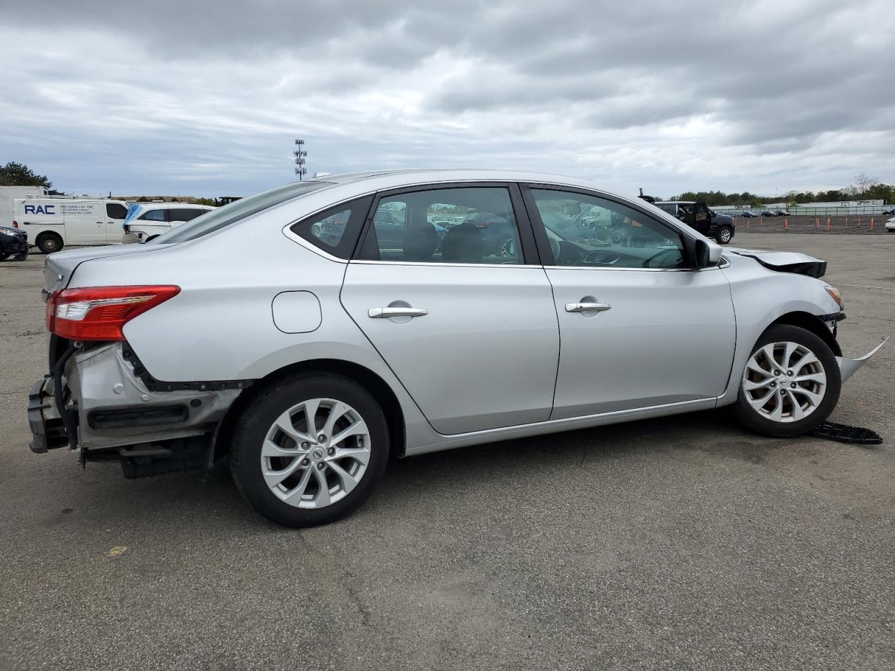 2019 Nissan Sentra S vin: 3N1AB7AP4KY443069