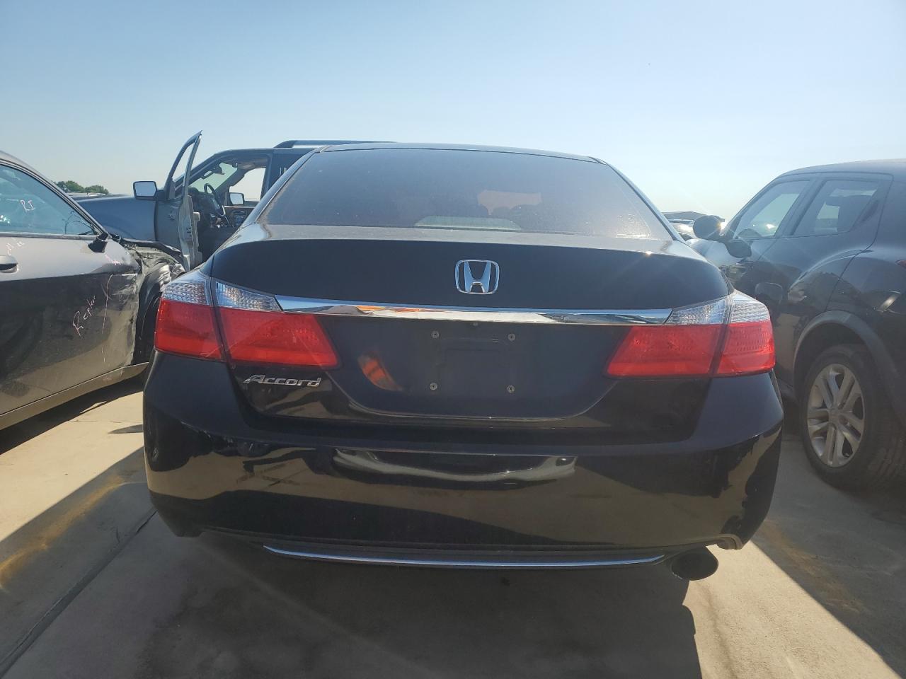 1HGCR2F37DA082780 2013 Honda Accord Lx