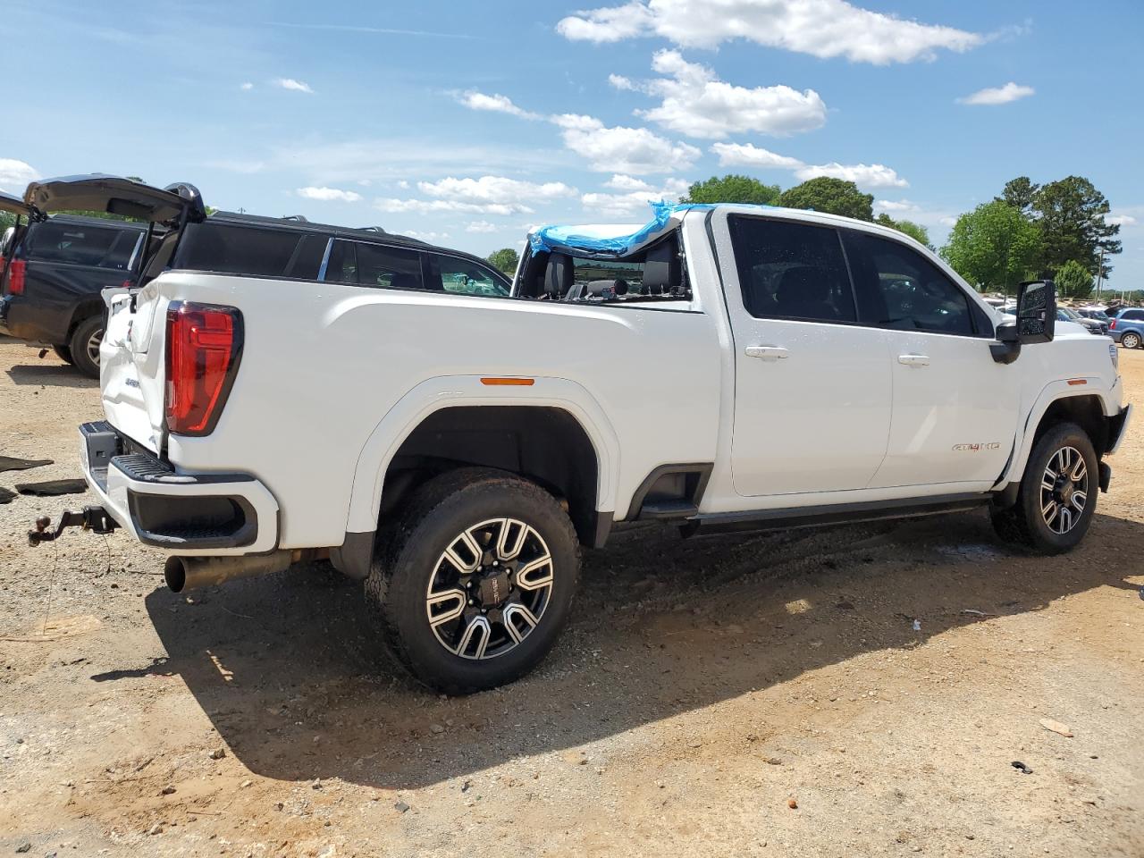 2022 GMC Sierra K2500 At4 vin: 1GT49PEY4NF196723