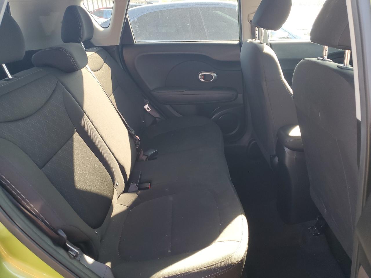KNDJN2A2XF7749518 2015 Kia Soul