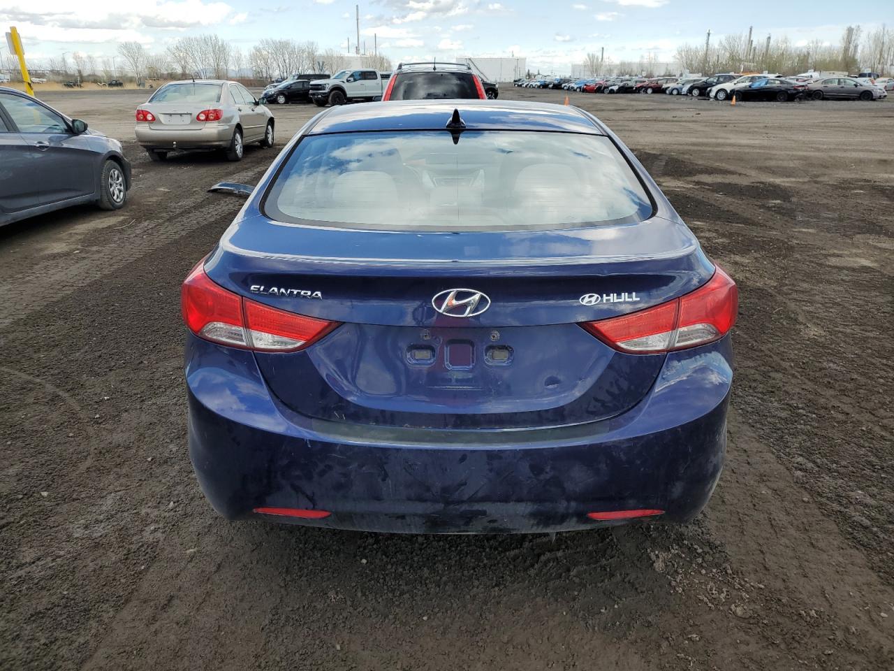 5NPDH4AE1DH344487 2013 Hyundai Elantra Gls