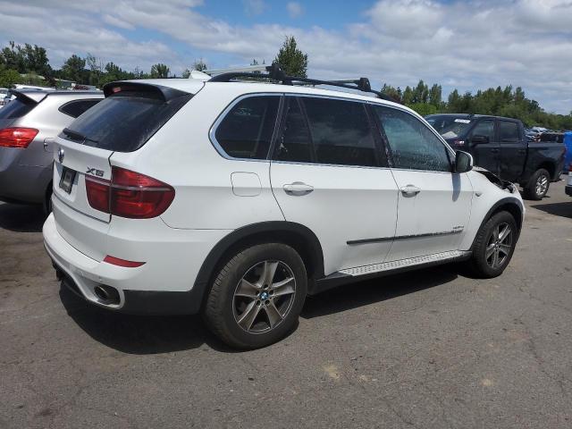 VIN 5UXZW0C53D0B93555 2013 BMW X5, Xdrive35D no.3