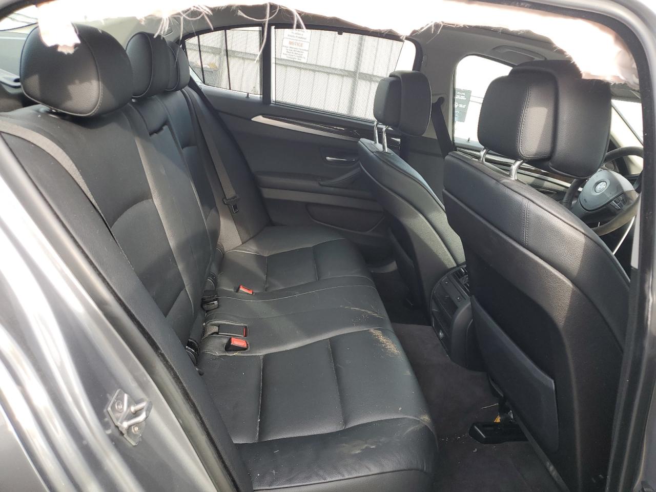 WBAFU7C56BC780938 2011 BMW 535 Xi