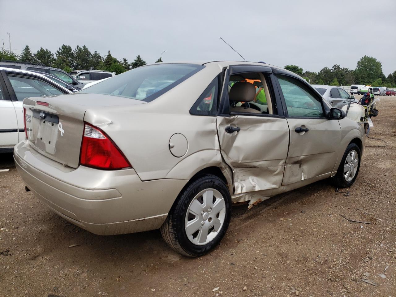 Lot #3004330707 2007 FORD FOCUS ZX4