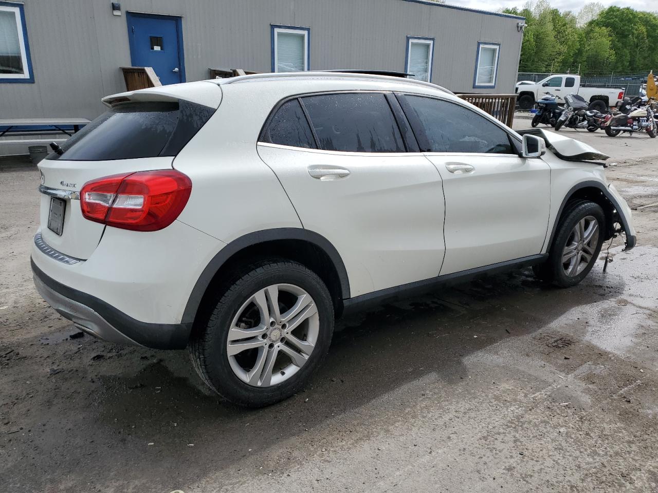 WDCTG4GB8GJ270499 2016 Mercedes-Benz Gla 250 4Matic