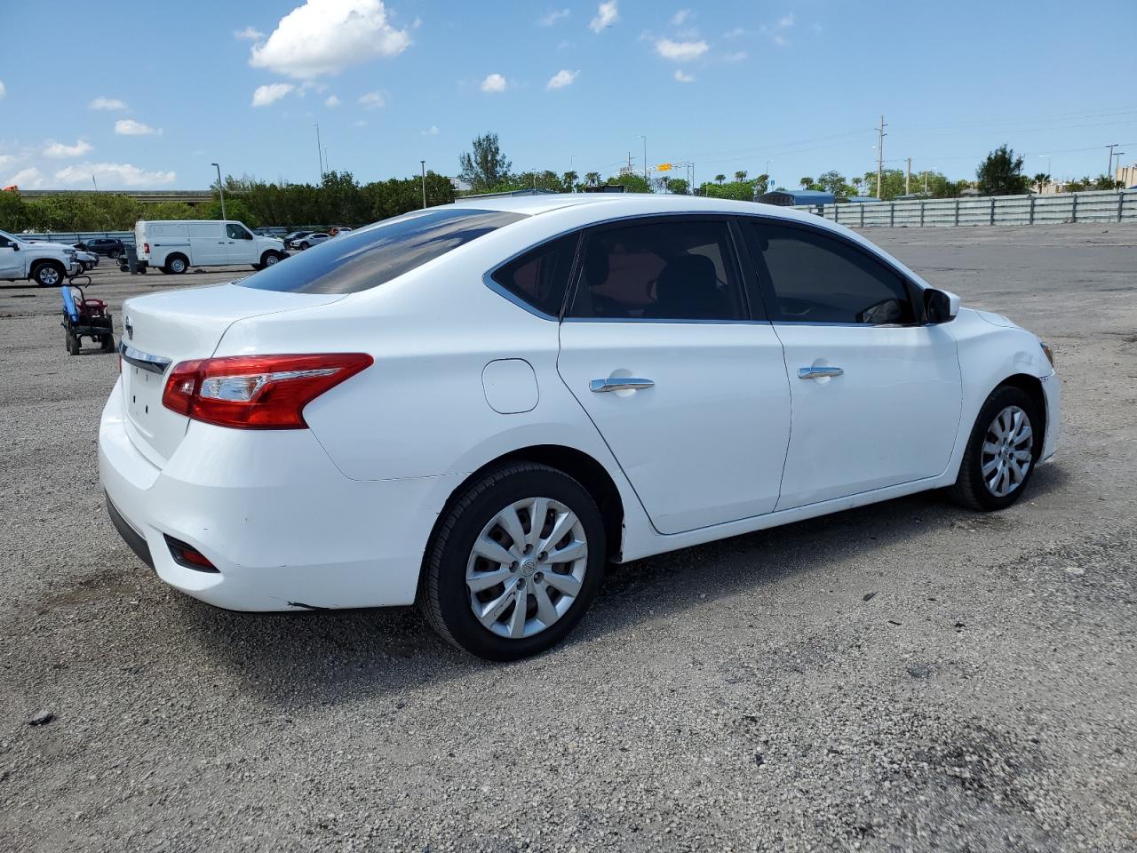 2018 Nissan Sentra S vin: 3N1AB7AP7JY313706