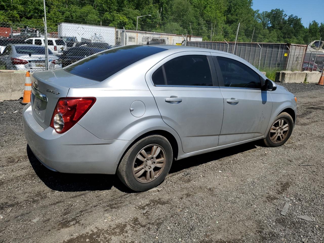 1G1JC5SG9F4217687 2015 Chevrolet Sonic Lt