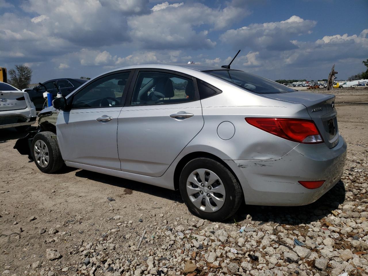 KMHCT4AE0HU271615 2017 Hyundai Accent Se