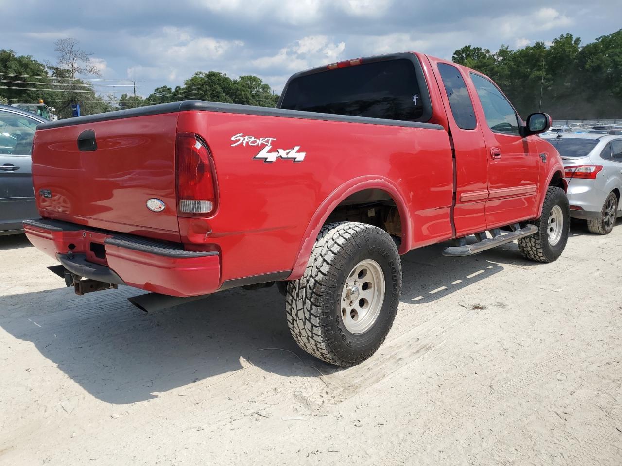 1FTRX18L3YNA68640 2000 Ford F150