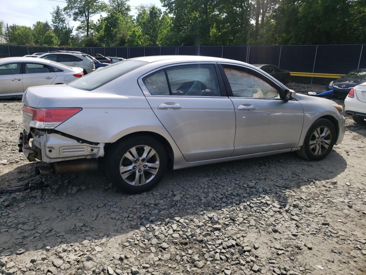 1HGCP2F6XBA050550 2011 Honda Accord Se