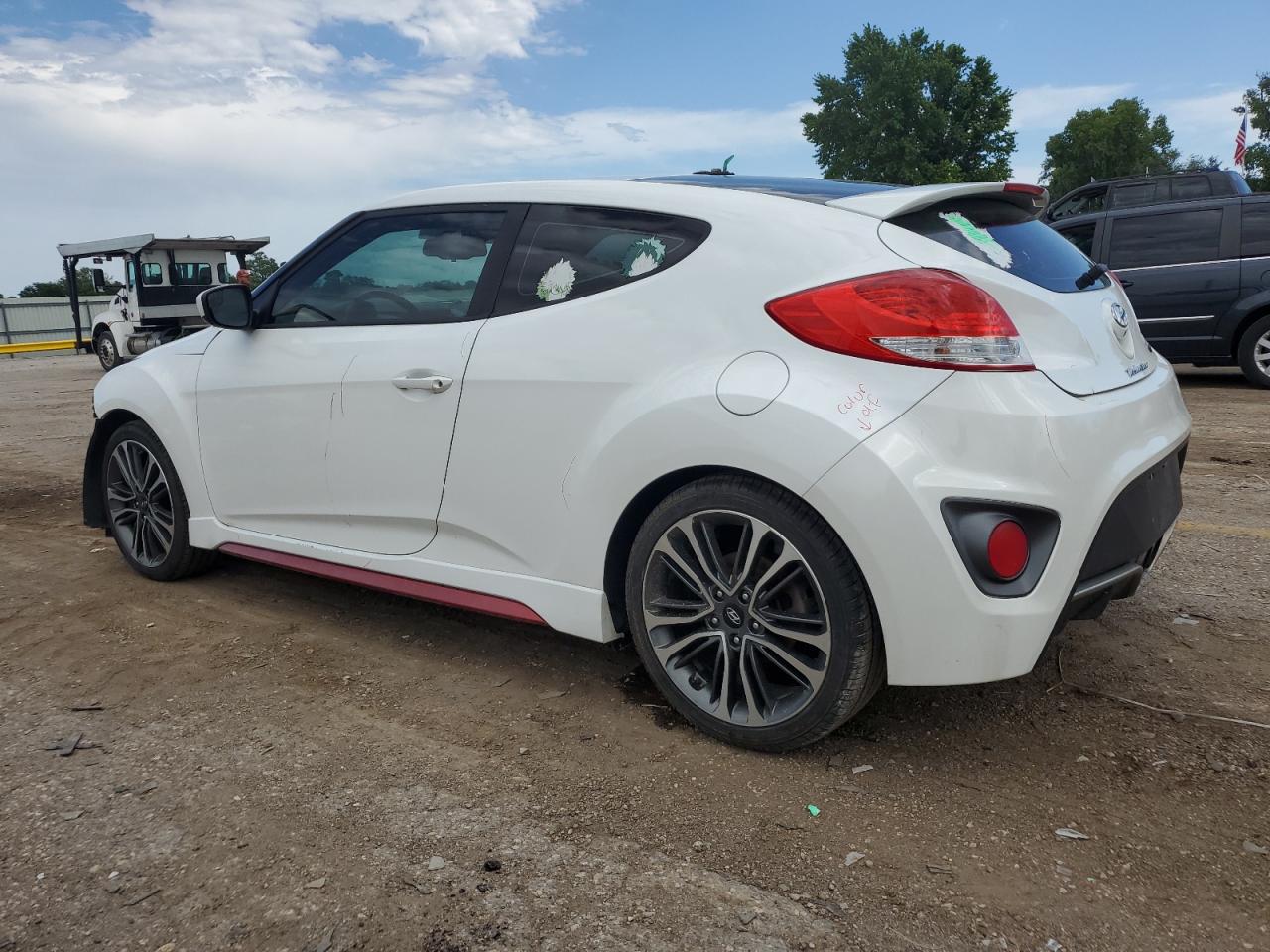 KMHTC6AEXGU285841 2016 Hyundai Veloster Turbo