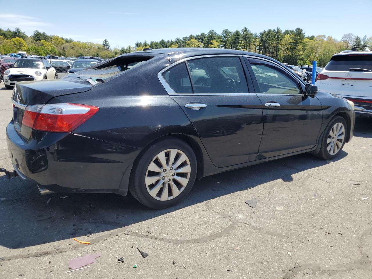 1HGCR3F94FA003854 2015 Honda Accord Touring