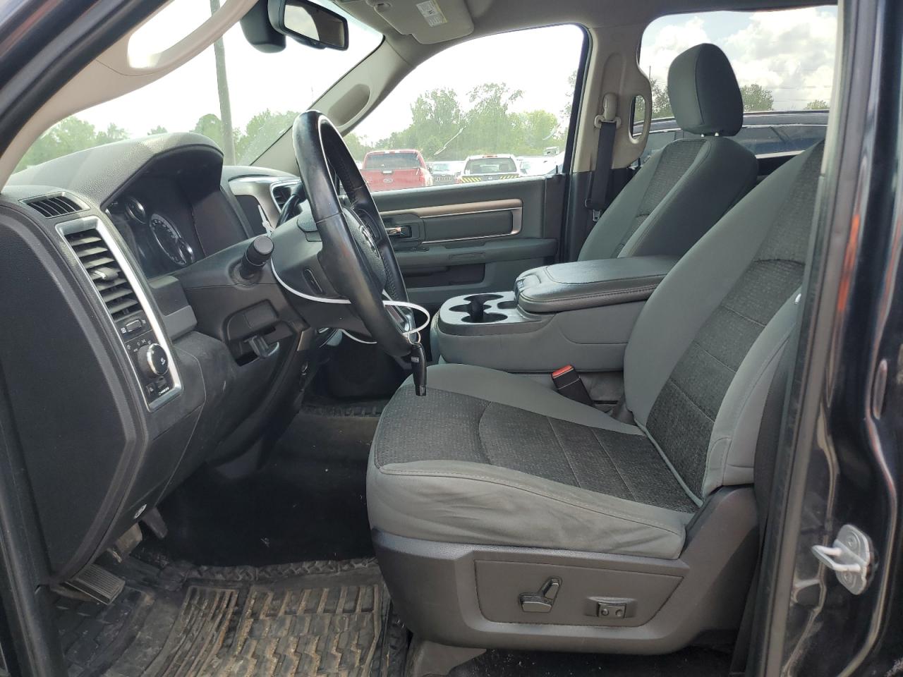 1C6RR7LT3DS604851 2013 Ram 1500 Slt