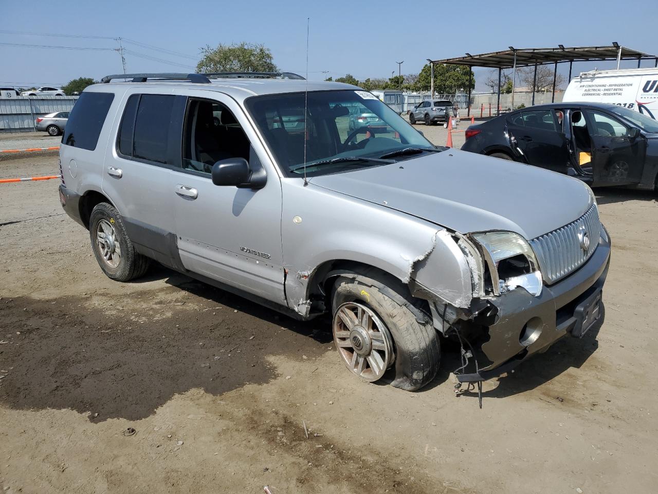 4M2ZU66E42ZJ33337 2002 Mercury Mountaineer