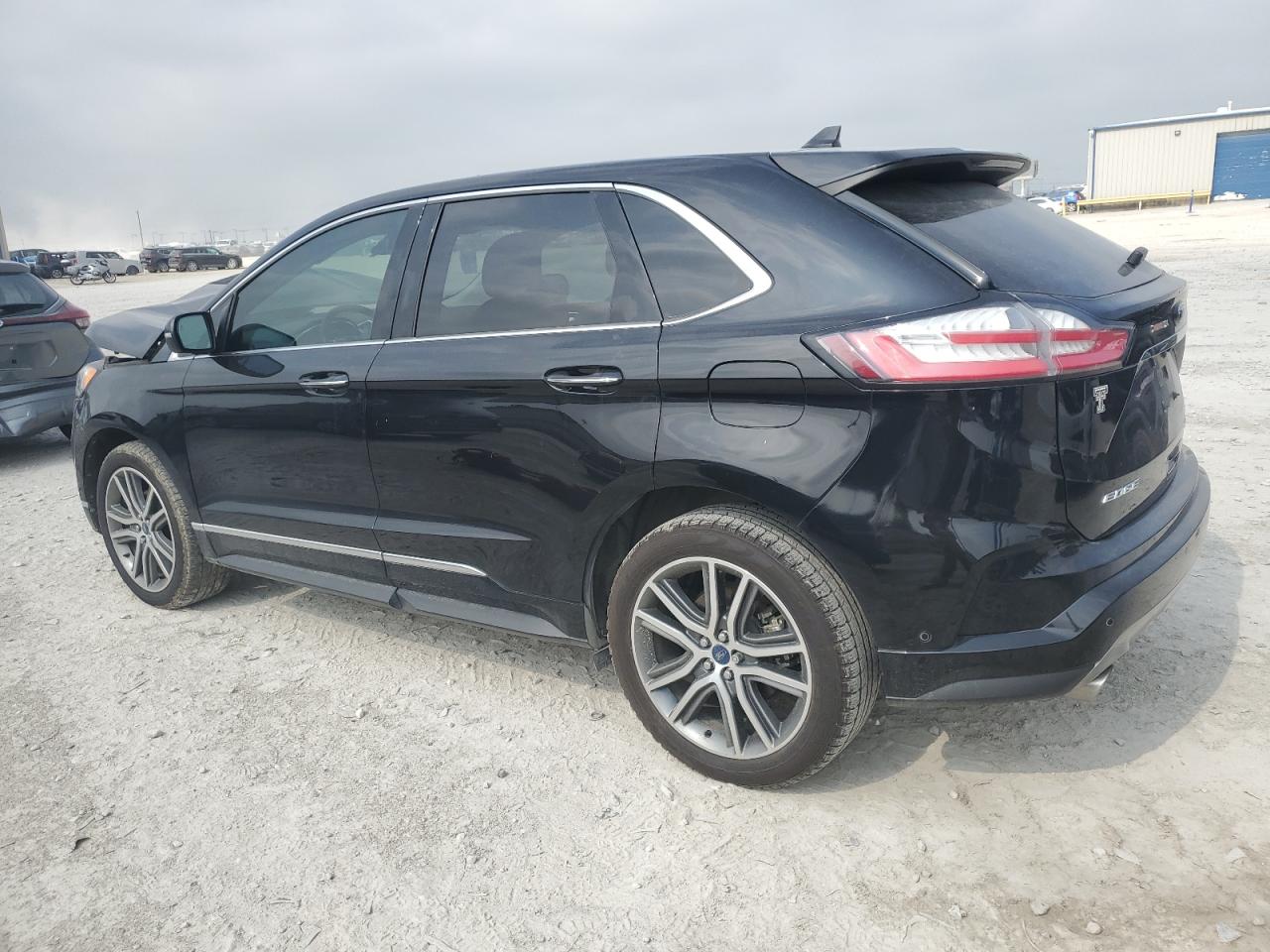 2FMPK3K93KBC19523 2019 Ford Edge Titanium