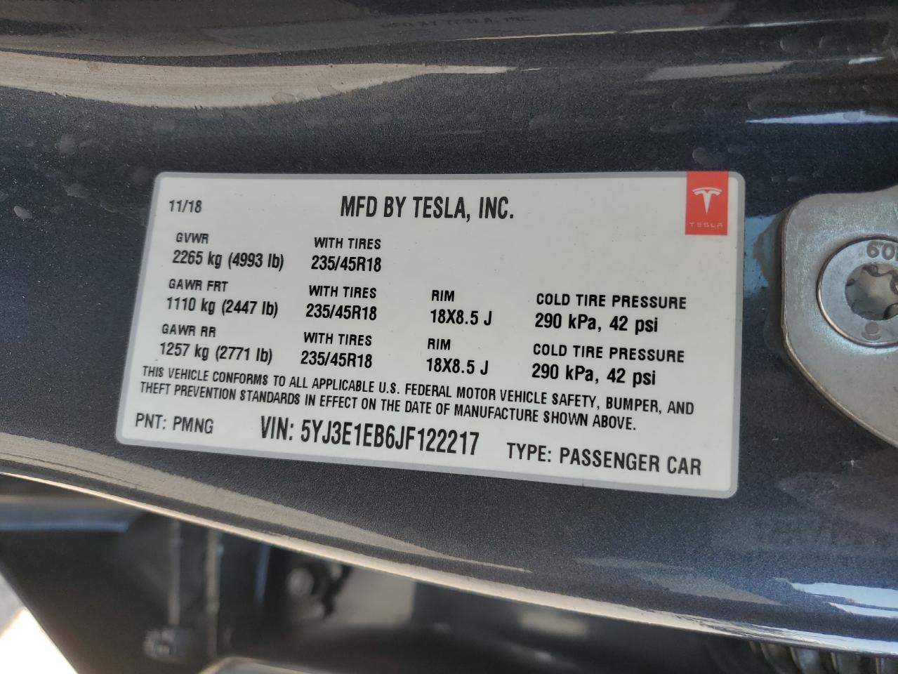 5YJ3E1EB6JF122217 2018 Tesla Model 3