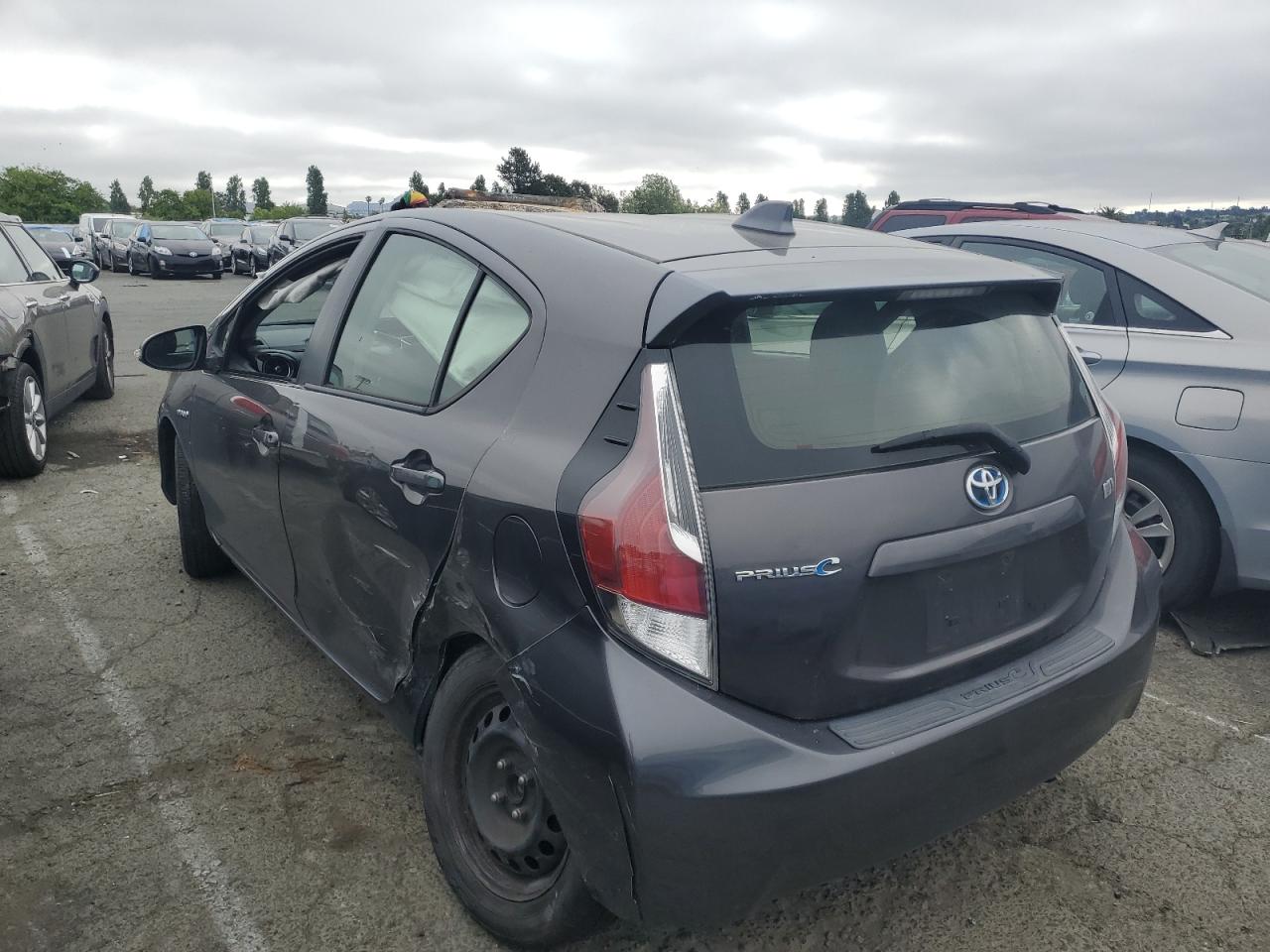 JTDKDTB30G1130645 2016 Toyota Prius C