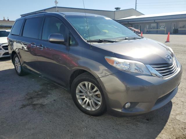 VIN 5TDYK3DC8DS297542 2013 Toyota Sienna, Xle no.4