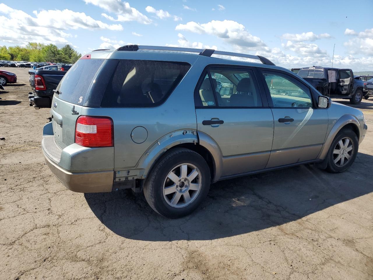 1FMZK01105GA03936 2005 Ford Freestyle Se