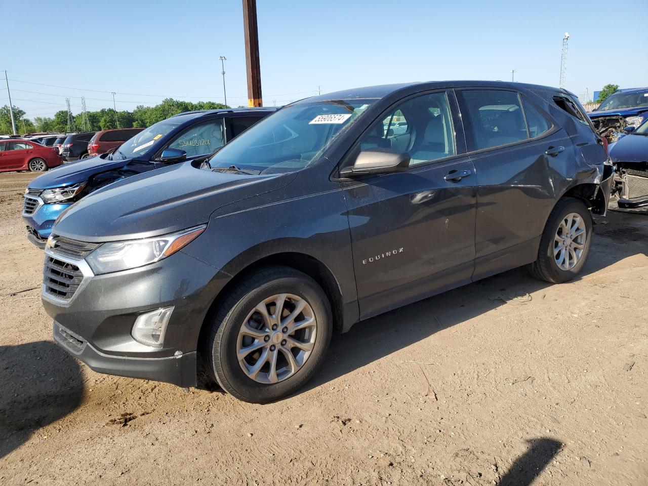 2GNAXREV4J6136561 2018 Chevrolet Equinox Ls