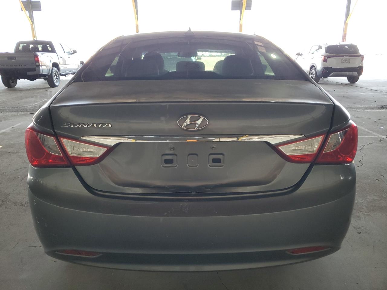 5NPEB4AC2DH688737 2013 Hyundai Sonata Gls