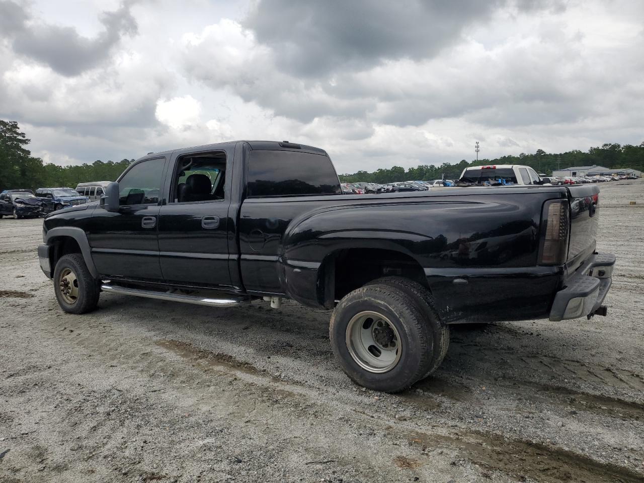 1GCJC33D06F215976 2006 Chevrolet Silverado C3500