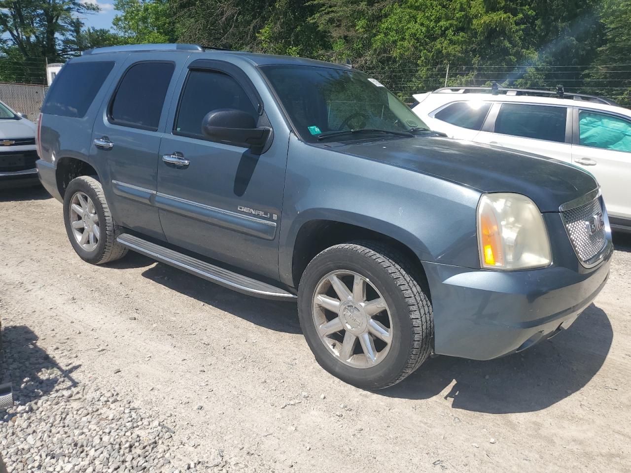 1GKFK63868J132571 2008 GMC Yukon Denali