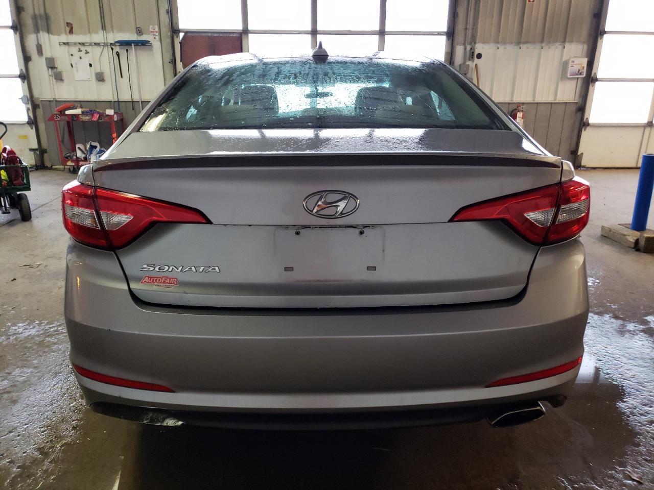 5NPE24AF0FH246424 2015 Hyundai Sonata Se